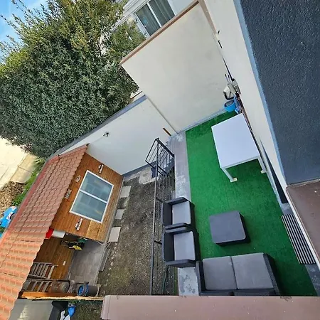 Maison Récente Avec Jardin Et Terrasse, Bien Desservie *
